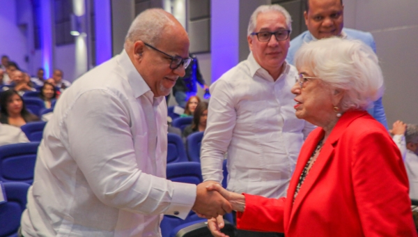 Director general Promipyme participa Simposio DGEIG